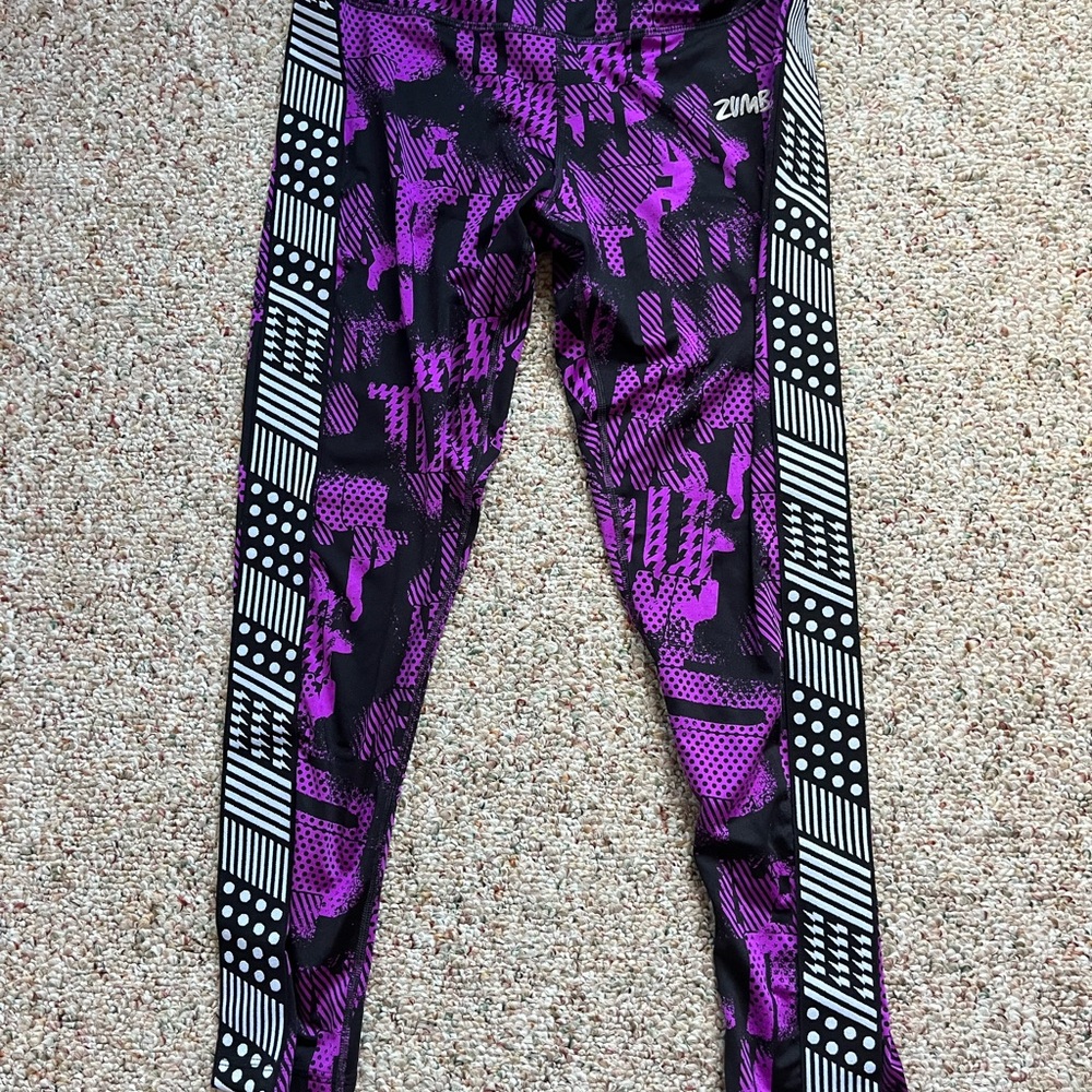 Zumba Fitness Purple and Black Dance it Out Leggings
